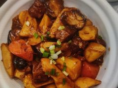 山药烧牛肉-君霖海鲜私房菜(春柳店)