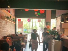 大堂-湘语·湖南家常菜(新洲店)