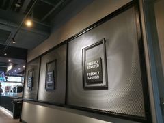 -瑞幸咖啡(1+1大厦店)