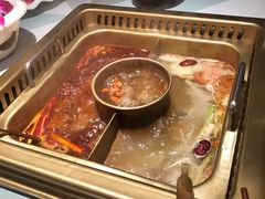 -雾都渣渣火锅(南城智汇城店)