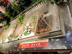 -釜御山海鲜烤肉火锅自助(新城市中心店)