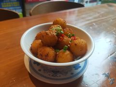 -炉小二铜锅牛蛙•川湘菜(三里屯店)