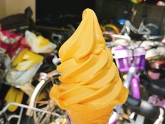 -全家便利店(愚园店)