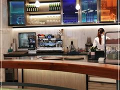 -港丽餐厅(高德置地店)