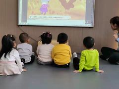 -红黄蓝早教(西海岸旗舰中心)