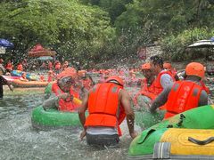 -雅鲁激流探险漂流