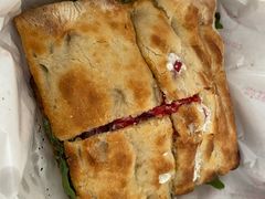 -OUR Bakery(中海环宇荟店)
