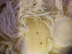 -运气牛自助酱大骨火锅(南京东路店)