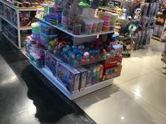 -第5大道精品休闲购物广场