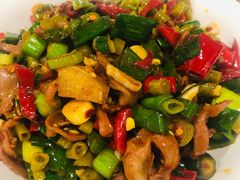 酸辣椒炒鸡杂-建辉湖南土菜馆(南大街店)