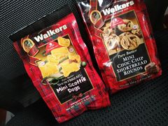 -皇冠幸福里动物奶油生日蛋糕(工业三路店)