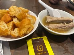 -松發肉骨茶(牛车水店)