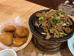 -宏状元现熬粥·京味菜(黄寺大街店)