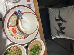 -尚尚仙·酸汤猪手·猪肚鸡火锅(华联万柳购物中心店)