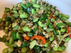尖椒笋干毛豆倒笃菜-菲乐餐厅(三十年经营·湖滨路店)