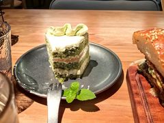 -三勾JJJ Burger&Coffee(梅溪湖店)