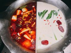 鸳鸯锅底-湊湊火锅·茶憩(打浦桥日月光店)