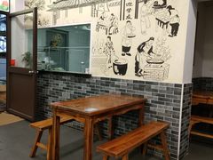 -禾诗夜市大饼油条(松江店)