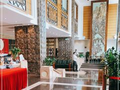 -凤凰楼酒家·粤宴点心(华强北店)