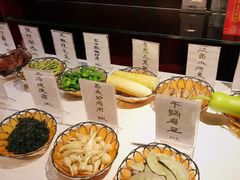 -鄱阳湖·江西小炒·瓦罐煨汤(五道口店)