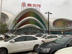 -融创茂-停车场