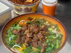 -花溪牛肉粉(八鸽岩店)