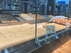面包甜点陈列柜-六贤记(杭州龙湖滨江天街店)
