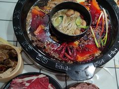 -扎起市井老火锅(乐山总店)