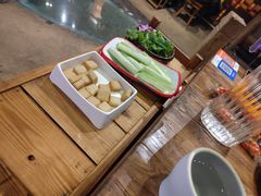 -宽窄巷子鲜牛火锅(北京首店)