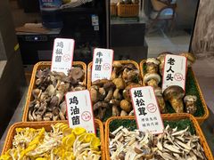 -桥边小楼·手工云南菜·古城观景小楼