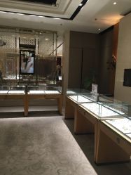 -北京七彩云南翡翠珠宝旗舰店(月坛店)