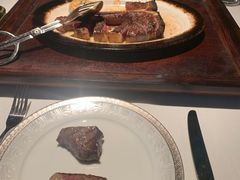 -Mogul Eatery·大亨餐酒馆