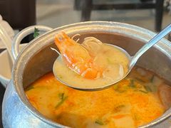 冬阴功-大头虾越式风味餐厅(光明广场店)
