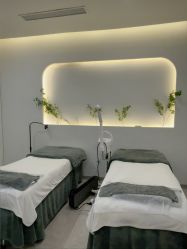 -VE专注问题肌·赛诺龙&科学美肤中心