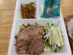 -李连贵熏肉大饼(金隅嘉品Mall店)
