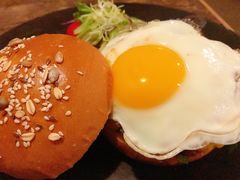 -HIGH FIVE哈福手工汉堡(桂林路店)