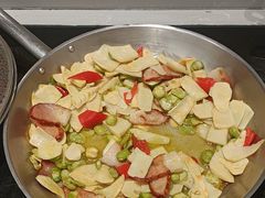 -聚春园自助餐厅(东街口店)