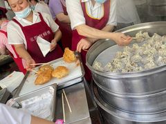 油饼包烧麦-家阳赵师傅油饼包烧麦(粮道街店)