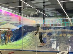-INLANG饮浪室内冲浪(苏河湾万象天地店)