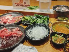 -呷哺呷哺(万达新世界店)