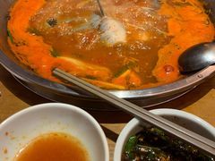 -新凯里酸汤鱼(飞山街店)