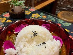 -月亮眼花园餐厅书吧酒吧