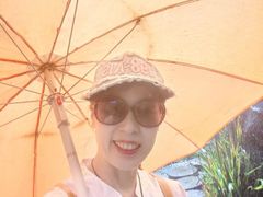 -雪山彩虹谷景区