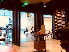 -星巴克(江北机场店)