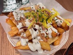 -MOMENTI手工意面(晶耀前滩店)