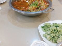 -焱焰鲜锅兔·佳味郑氏·自贡特色菜