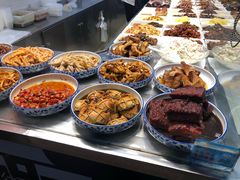 -上海全国土特产食品商场(淮海中路店)
