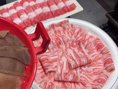 -宽板凳老灶火锅(台湾街店)