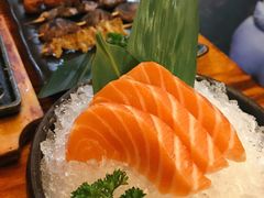 三文鱼刺身-坂吉屋·居酒屋深夜食堂(龙湖店)