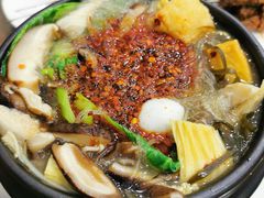 香菇纯菜砂锅-清真·穆萨砂锅(大皮院店)